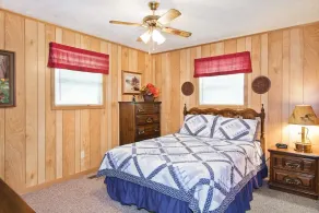 Erschwingliches Mtn Cottage W / Wood F. P. + Whirlpool + WiFi! - Image 3