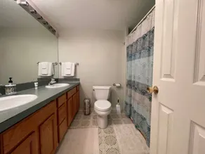Bayshore Loft House w/ queen beds - Image 2