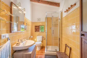 Holiday Home Es Verger with Mountain View, Pool, Garden & Terrace - Image 4