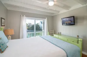 Hobbs Realty - You will be \"Tank Fully at the Beach\" in this charming cottage located on the canal - Image 4