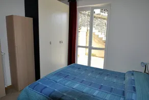 Casa Osmanto F: A cozy and welcoming apartment situated at a short distance from the shores of Lake Como, with Free WI-FI. - Image 4