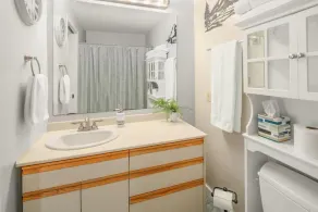 Mountain Themed Suite - Free Parking - Fast WIFI - Image 2