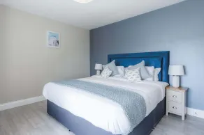 Haven View - 2 Bedroom Apartment - Milford Haven - Image 5