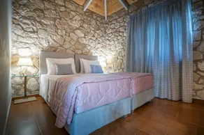 Villa Tramonto with Private Heated Pool, by ZanteWize - Image 4