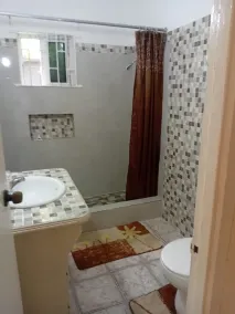 Cozy Entire home in Spanish Town - Image 2