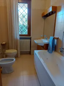 DETACHED APARTMENT IN SINGLE HOUSE - Image 4