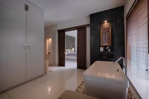 Romantic Gateway Private Villa close to Echo Beach Canggu - Image 2