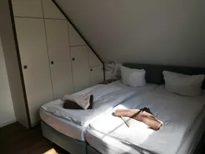 Double room 04 - Guesthouse & Strandhalle - Image 5