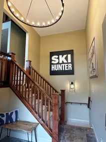 LOCATION! LOCATION!LOCATION! Luxurious Ski In/Out Jet-Set Condo  NEWLY RENOVATED - Image 2