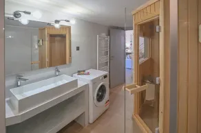 Cozy Villa - Sauna & Hydromassage - Prive Pool - BBQ - View - Image 4