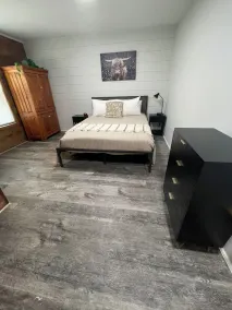 Comfy, Clean & Pet Friendly - Image 3