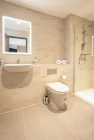 The Mount,  2 ensuite double rooms by The Royal William Yard - Image 2