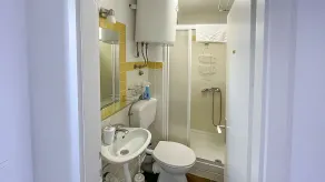 Apartments Rouge (82871-A2) - Sv. Filip i Jakov - Image 2