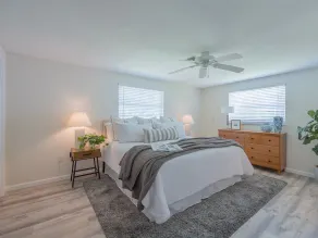 Gorgeous beach house on Venice Island, heated pool, min away from private beach! - Image 5