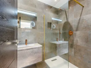 4 Schlafzimmer Unterkunft in Langho - Image 5