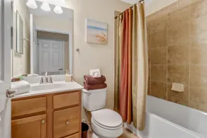 ! Rabais de décembre et avril! Magnifique condo 2bbs 2bath, vue lac - Image 4