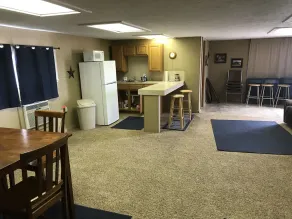 Cozy Country Tiny House - Image 4