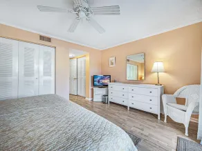 Ocean Villas 112: Ground floor 3 Bedroom condo with large patio and lagoon pool - Image 5