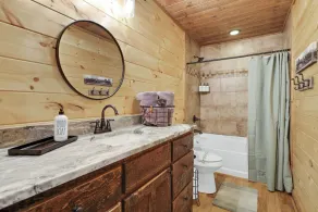 Luxury Cabin Getaway | Sauna | Game Room & Hot Tub - Image 3