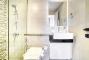 Spectacular 1BR at Binghatti Avenue Al Jaddaf by Deluxe Holiday Homes - Image 4