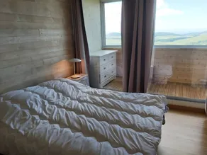 Ferienwohnung 'Superbe Appartement Avec Loggia' mit Bergblick, privater Terrasse und WLAN - Image 3