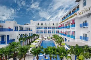 Beautiful 5* Suite ❤ My Khe Beach ❤ Free Breakfast - Image 3