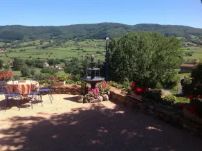 Casa con 3 camere indipendenti, situata in un villaggio a 1.5 km dal villaggio - Image 4
