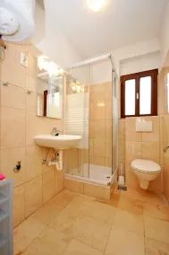 Apartment Jakov - Image 2