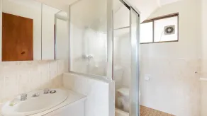 Allawah Beach House - 29 Dalmeny Drive, Kianga - Image 2
