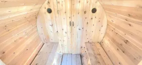 *Little Betsy cabin on Lake Superior sandy beach & EV Charger* - Image 2