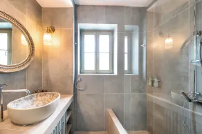 Ifigeneia Luxury Villas - Image 3