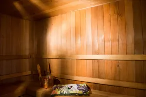 Heated indoor pool and sauna near the ocean and lagoon - Image 2