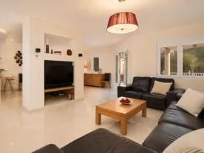 Zaccori - 5 bedroom villa in El Portet - pool table and ping pong - Image 4