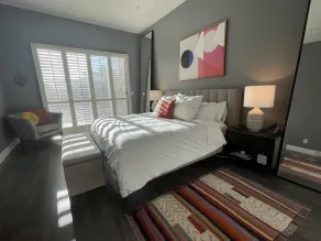 Bright & Modern Townhome at Gainey Ranch - Image 4