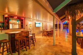 BoyntonBeach Renovated House: Safest Area, Screened Pool, Patio, Bar, Near Beach - Image 5