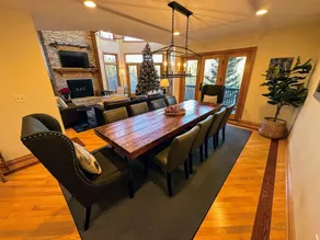 CR1 Top Rated Ski-In Ski-Out Townhome Great views fireplaces fast wifi AC - Short walk to slopes - Image 3