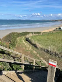 Sea view apartment, direct beach access, sleeps 4 - Image 4