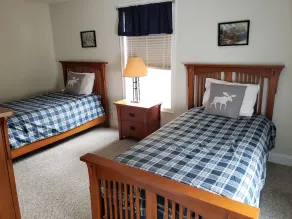 Spacious vacation house with game room close to North Conway and outlets. - Image 5