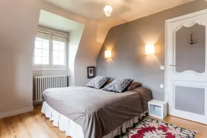 Typisk hus fra Norman mod stranden - havudsigt - stor have - tæt på butikker - Image 5