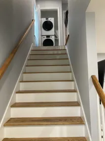 Modern 2br with W/D in unit, Parking, central air - Image 3