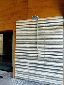 Ecocoon Cottage – Sleeps 4 – 2 Bathrooms – Heated Indoor Pool - Image 4