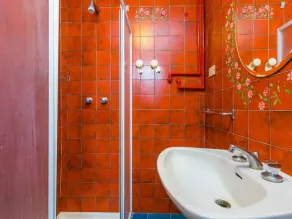 Dejlig lejlighed for 3 personer med WIFI, pool, balkon, kæledyr tilladt og panorama udsigt - Image 3