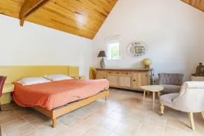 Close to beaches (300 m) - Image 5