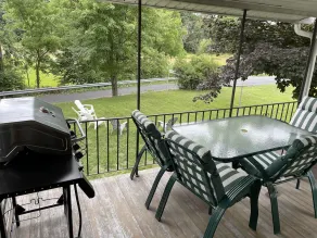 Newly Renovated! Way-Har Farms Guest Cottage - Image 3