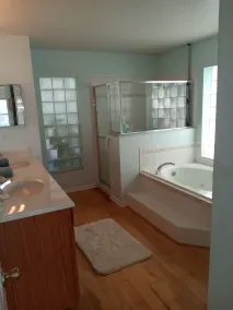 Beautiful home in peaceful and safe neighborhood, next to shoppes, restaurants.. - Image 4