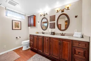 Spacious Ski Home - 10 Miles to Stowe 3 bed 4 bath - Image 3