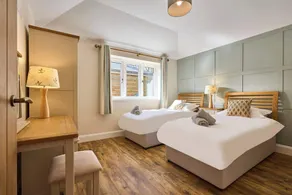 Host & Stay - Toad Cottage - Image 3