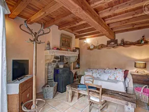 Cottage with garden in a rural setting, pets allowed - Image 4