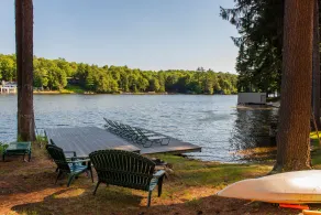 Relaxing Luxury Lakefront Stay - Short walk to Town, Water Safari & Dining. - Image 4