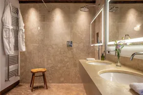  Il Gabbro Luxury by Geco Vacation Rentals - Image 4